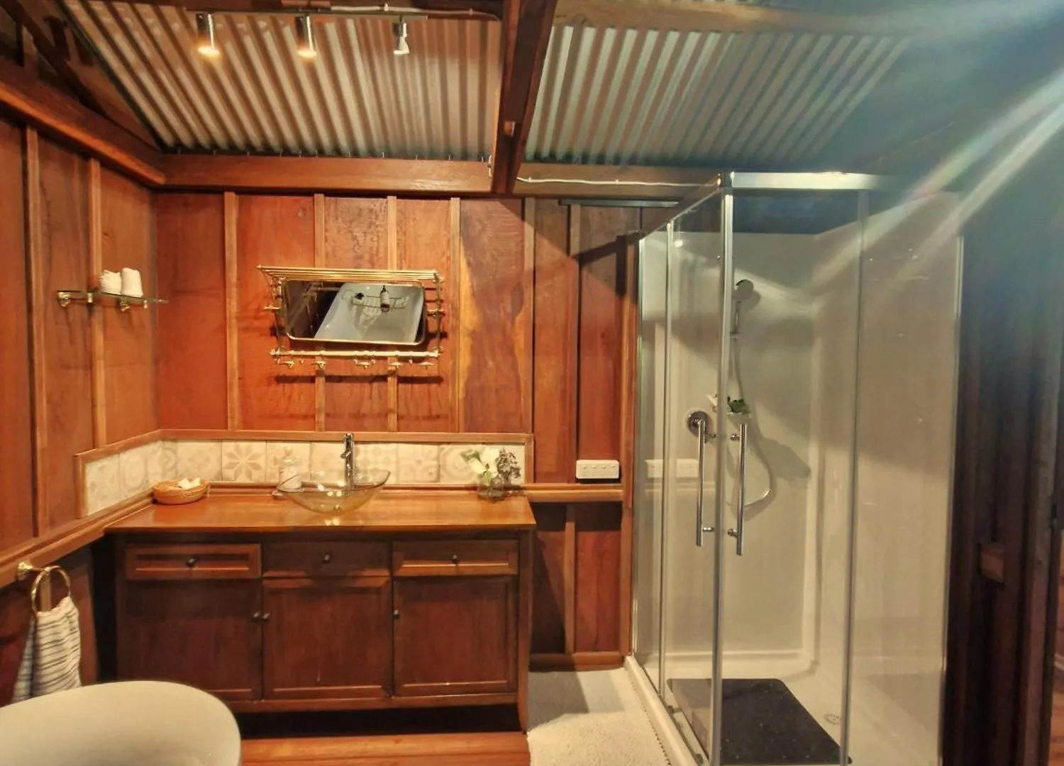 Country Cottage Sunshine Coast Монтвилл 0*,  Австралия